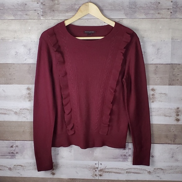 Banana Republic Factory Sweaters - Banana Republic ruffle front cable knit sweater